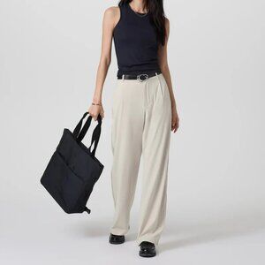 NWT Vuori Villa Trouser - SHORT